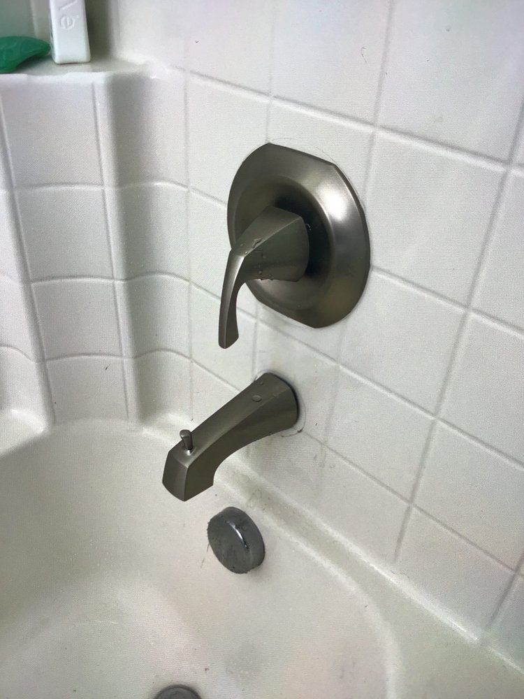 A faucet installed by emergency plumbers in Pomona