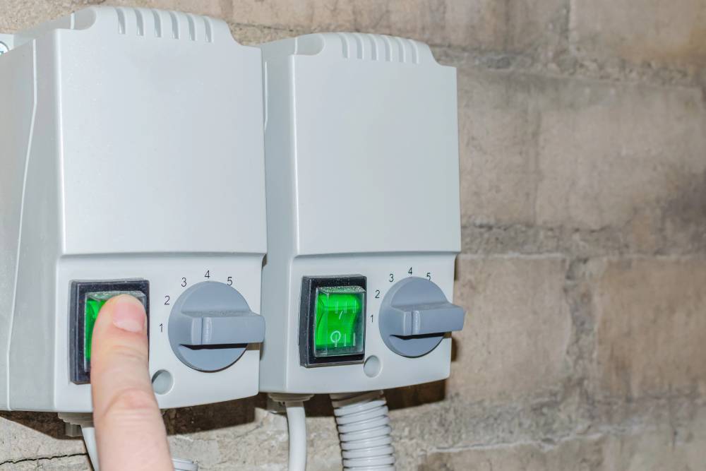 How To Correctly Turn Off Your Water Heater