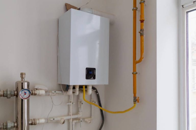 Things To Keep In Mind When Switching To Tankless Water Heaters